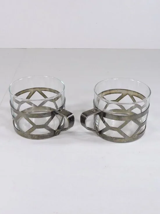 2 Duralex Tempered Glass Cups In Silver Tone Metal Holders - France - Coffee Tea - Picture 1 of 7